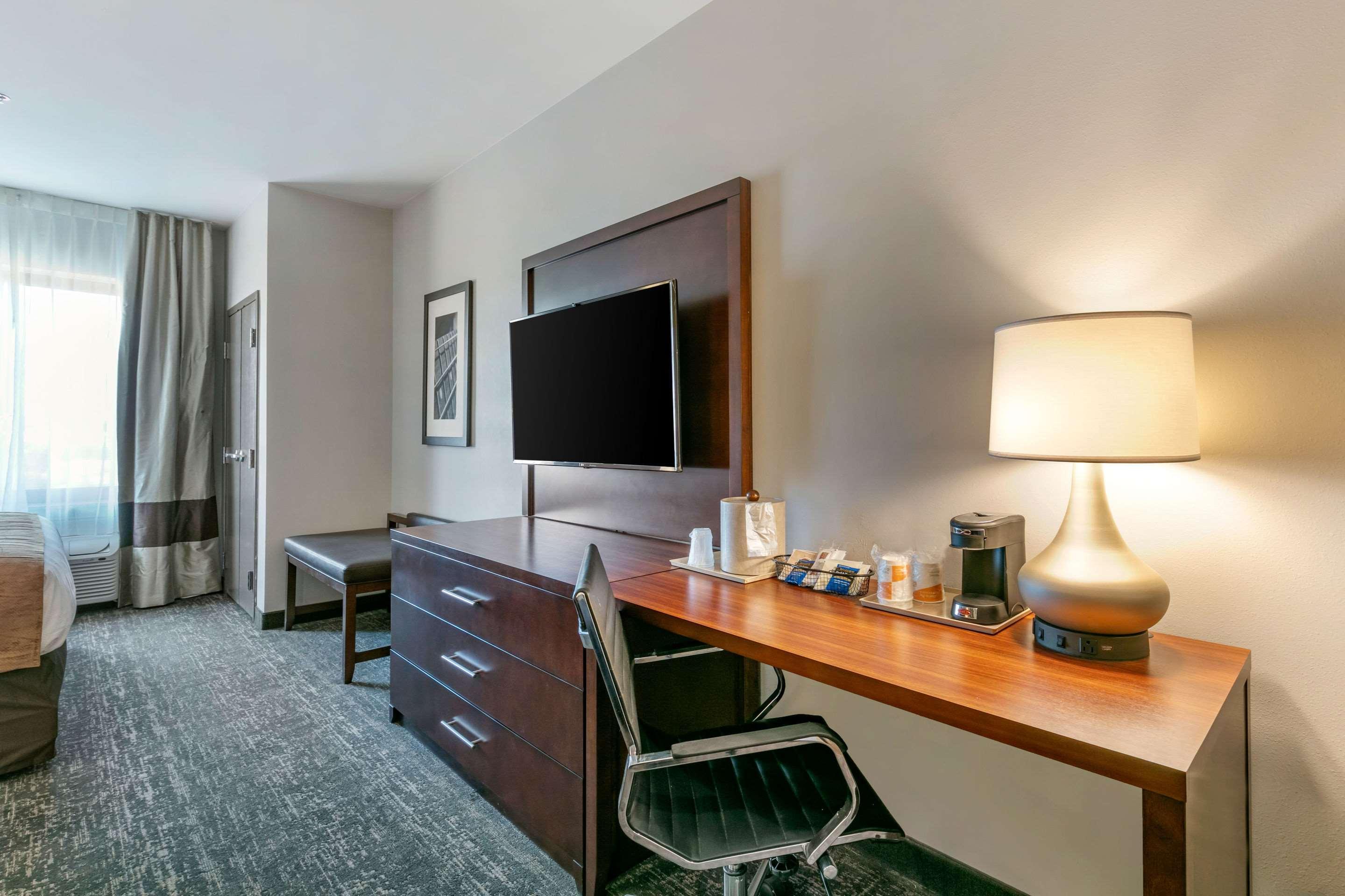 Comfort Suites North Tupelo Luaran gambar