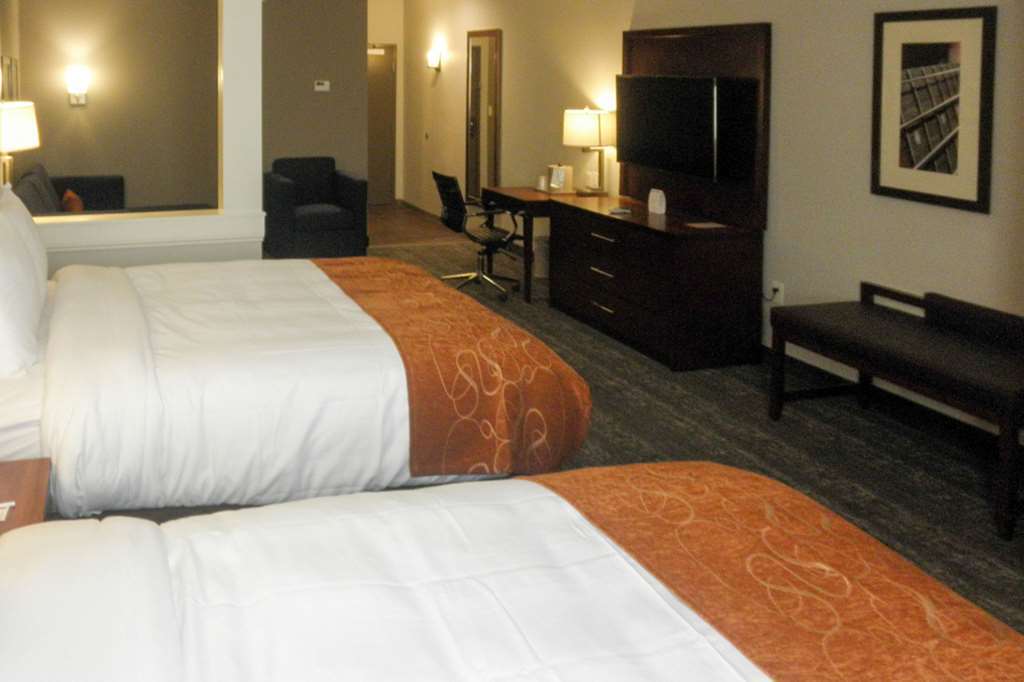 Comfort Suites North Tupelo Bilik gambar
